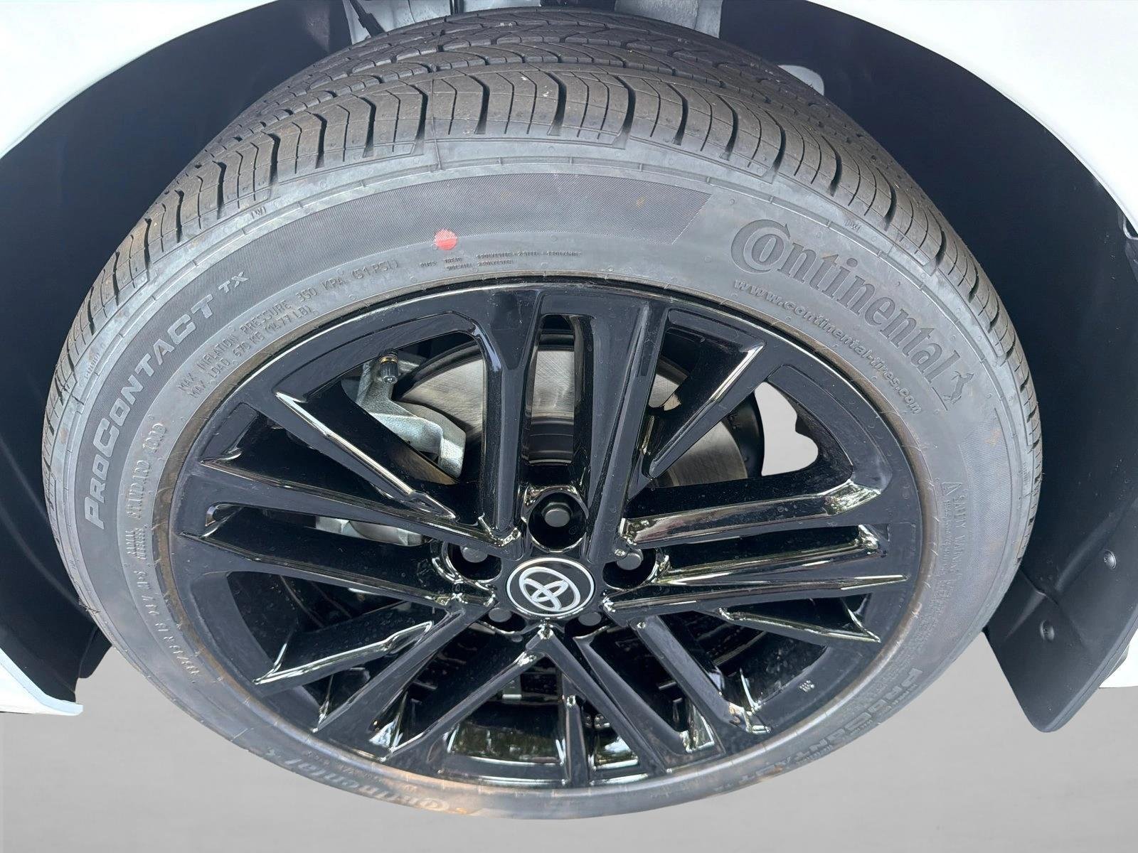 New 2026 Ice Cap Toyota SE image 11