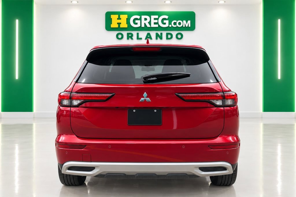 Used 2022 Red Diamond Mitsubishi Black Edition image 6