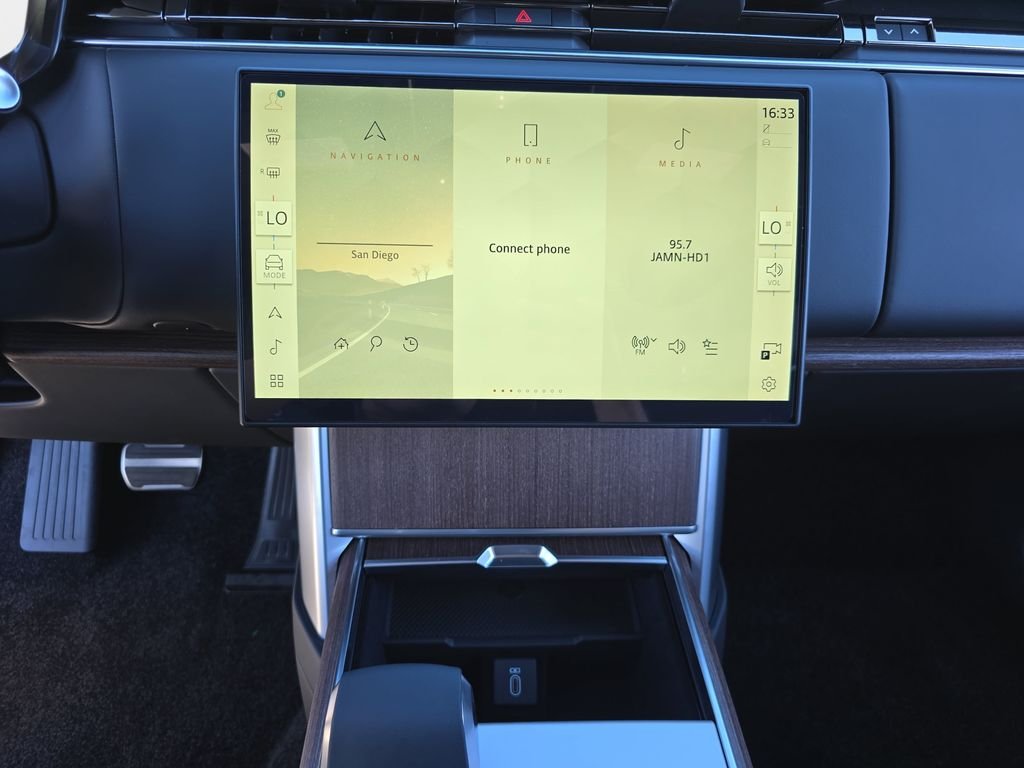 New 2026 Batumi Gold Land Rover SE LWB image 22