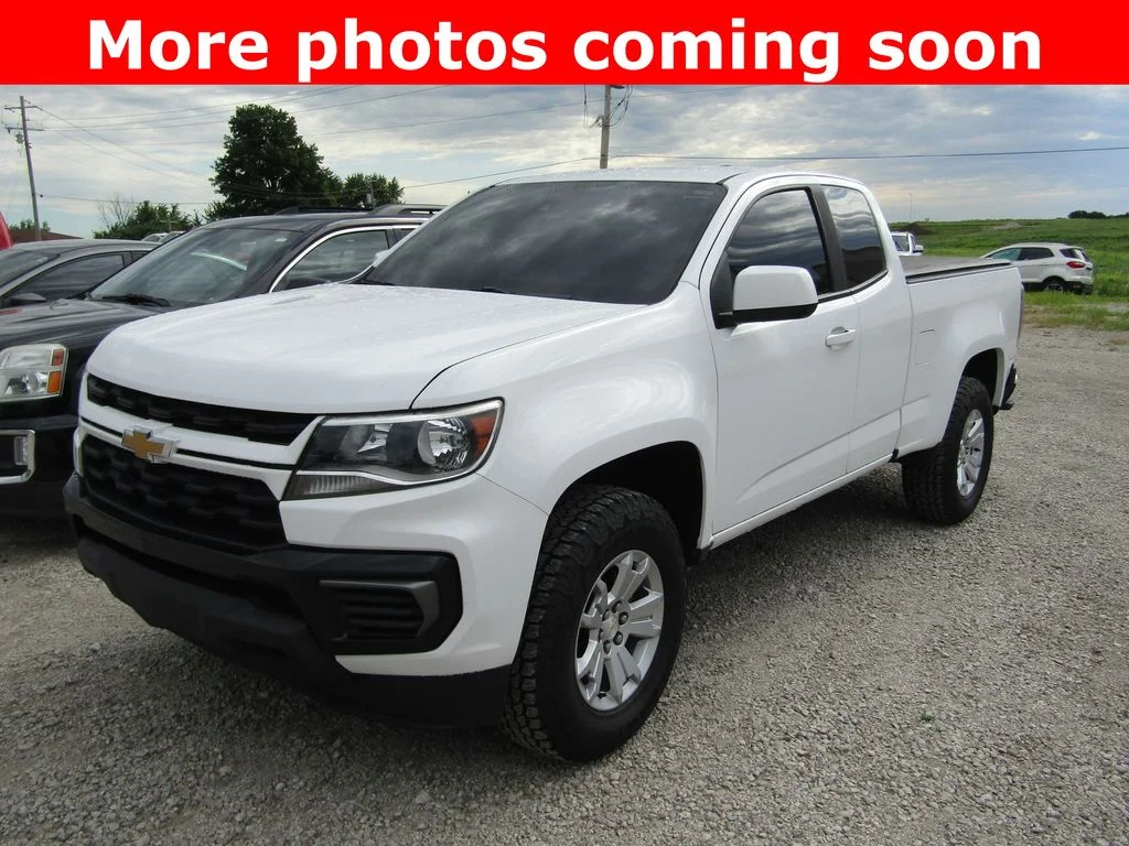Used 2021 Summit White Chevrolet LT image 1