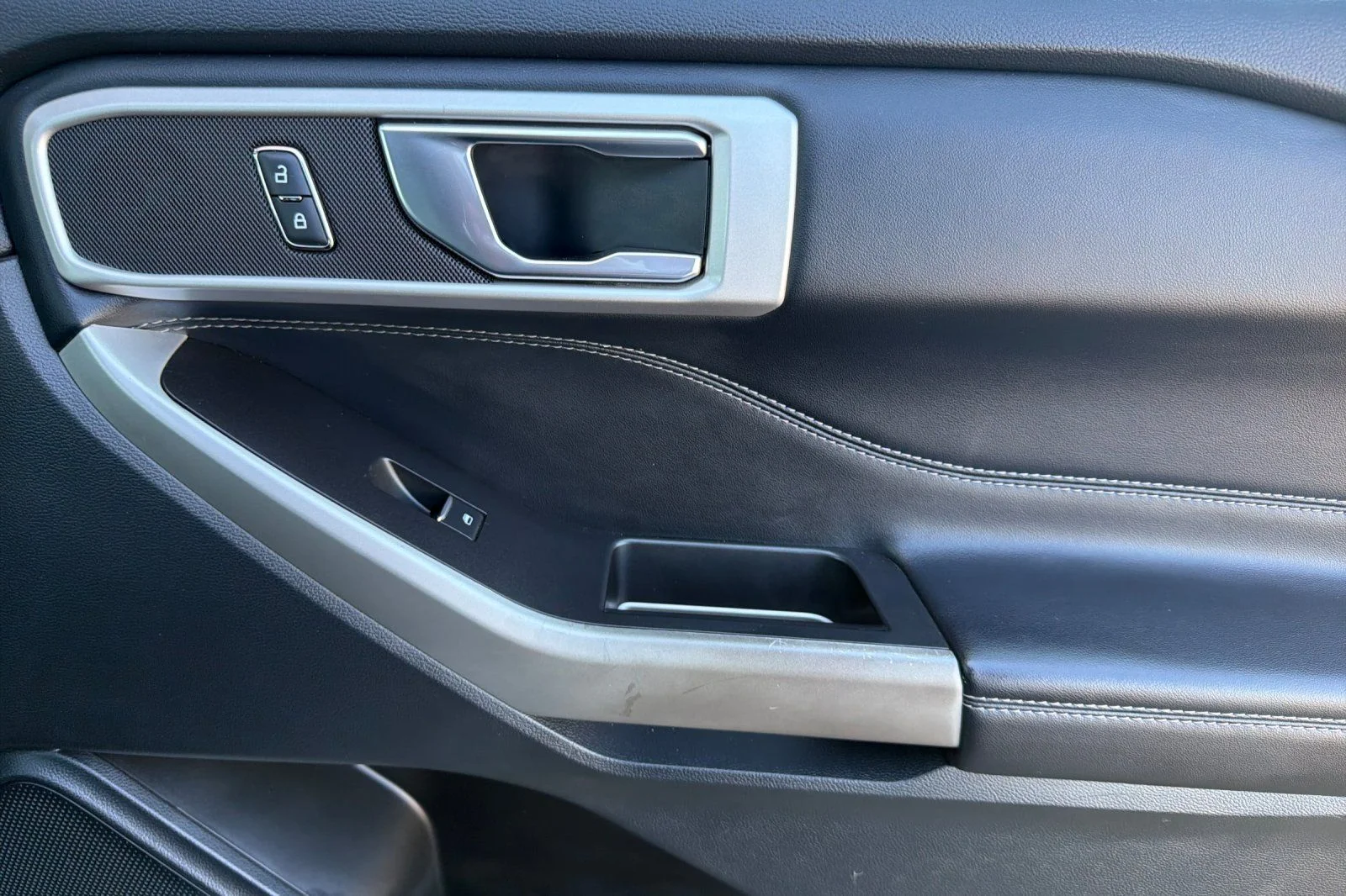 Used 2020 White Ford XLT image 23