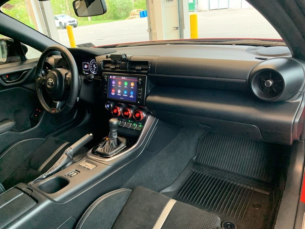 2022 Toyota GR86 Premium - Photo 14