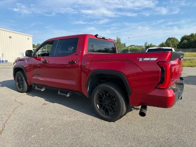 Used 2022 Red Toyota SR5 image 4