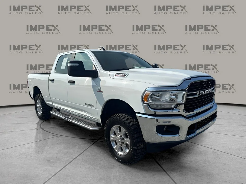 Used 2024 White Ram Big Horn image 7