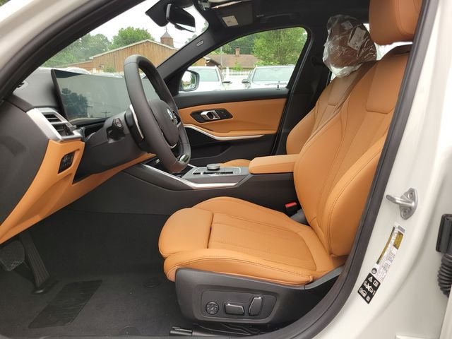 New 2026 White BMW 330i xDrive image 19