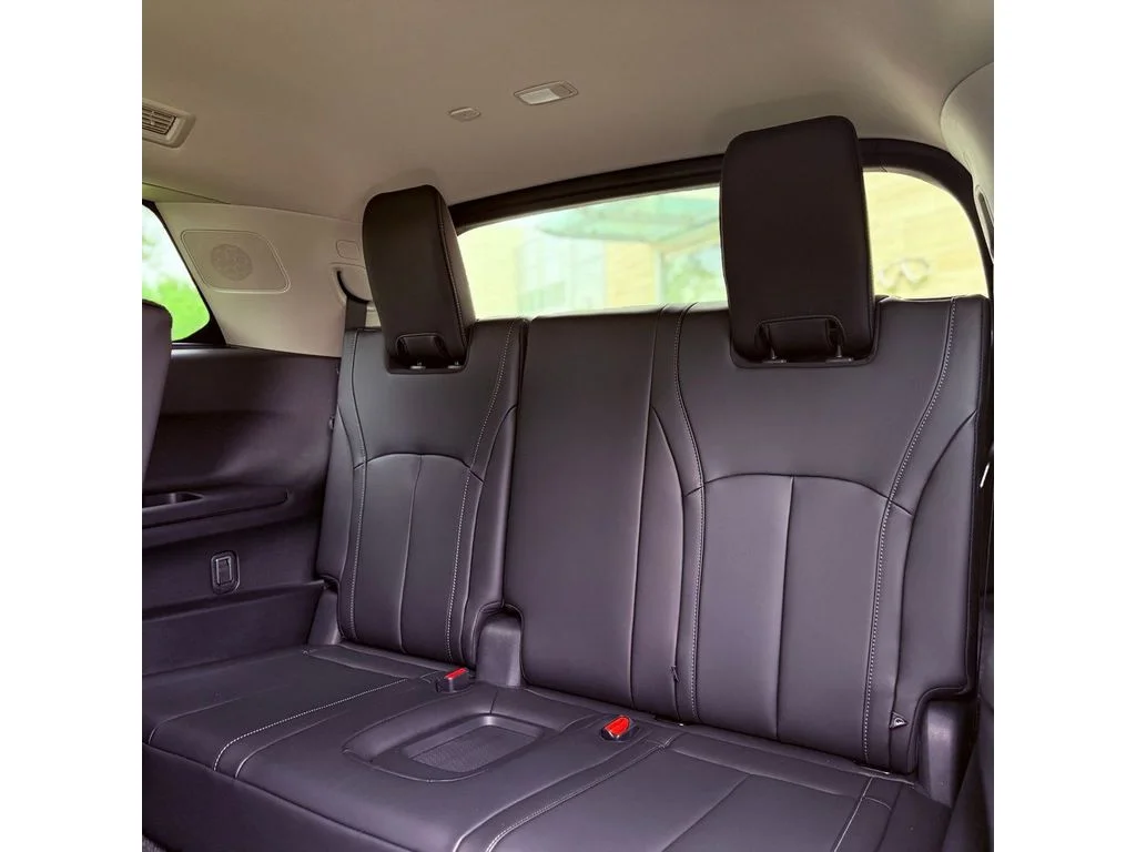 New 2026 Grand Blue INFINITI Luxe FWD image 29