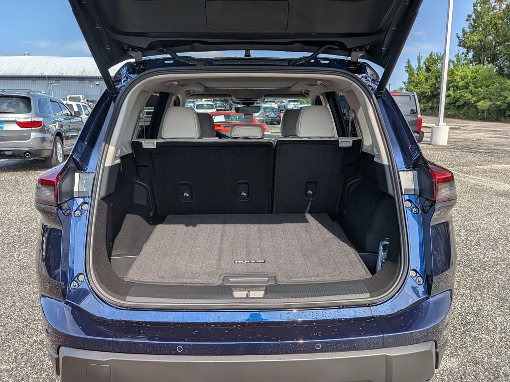 New 2026 Deep Ocean Blue Pearl Nissan Dark Armor™ image 30