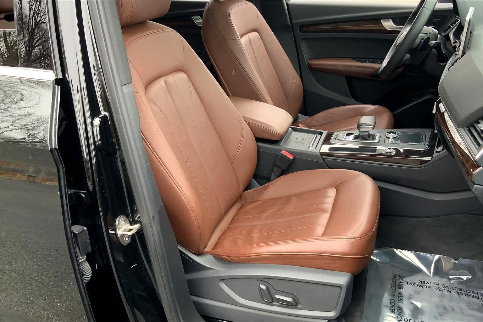 Used 2019 Mythos Black Metallic Audi Premium Plus image 8