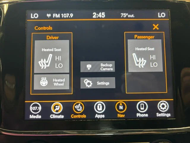 Used 2022 White Jeep Limited image 21