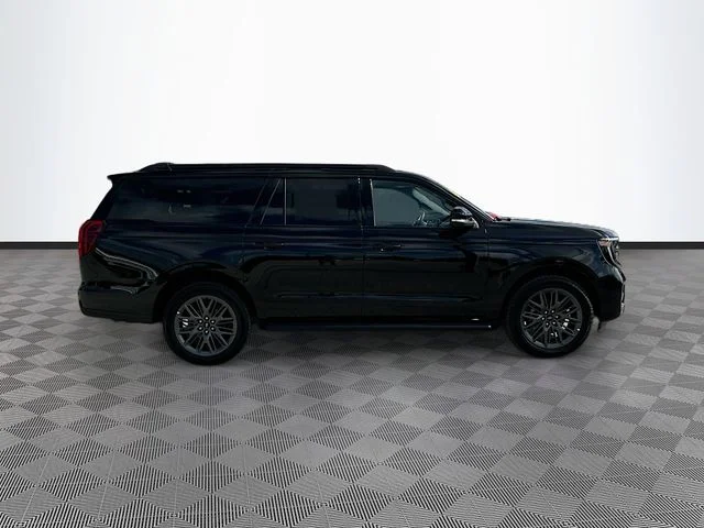 Used 2026 Black Ford Platinum image 4