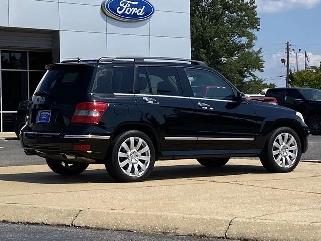 Used 2012 Black Mercedes-Benz GLK 350 image 3