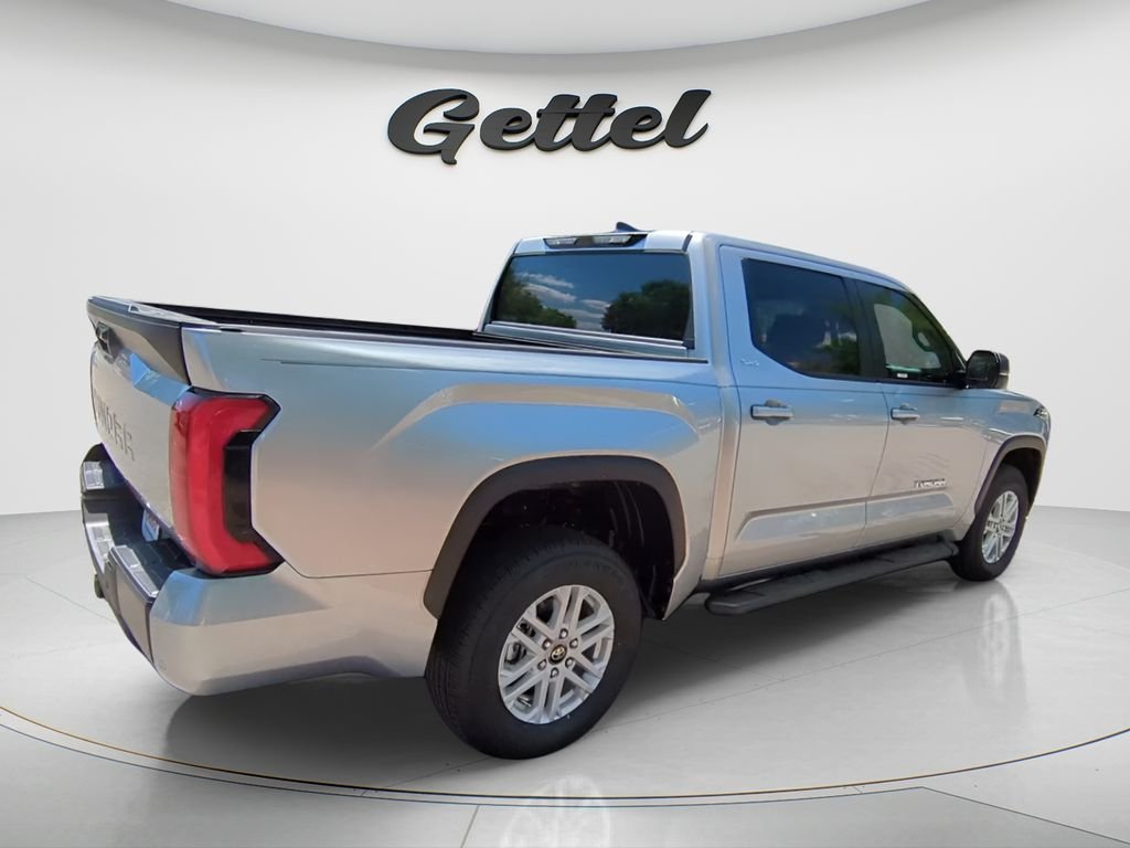 2026 Toyota Tundra SR5 - Photo 9