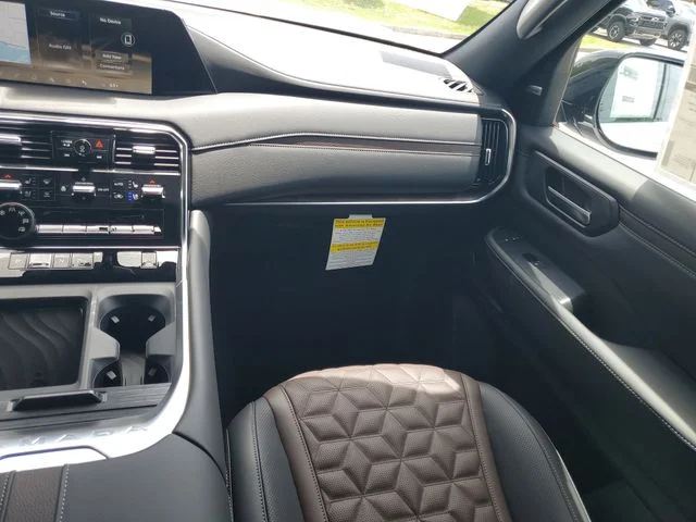 New 2026 Aspen White TriCoat Nissan Platinum image 21