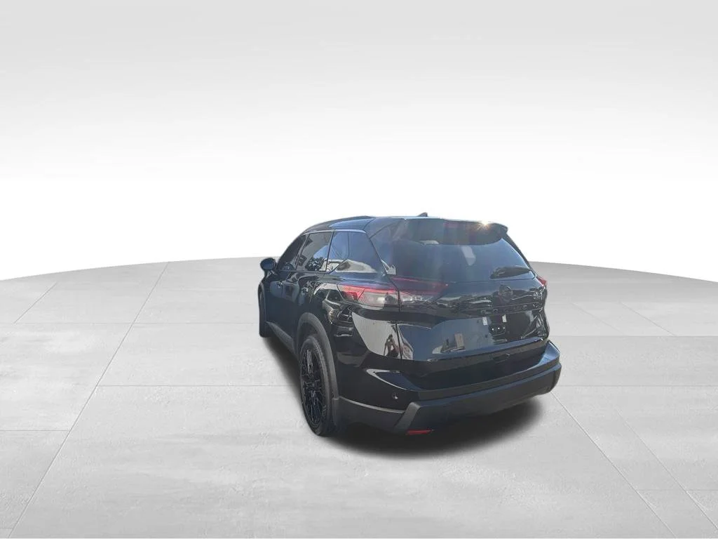 Used 2026 Black Nissan Dark Armor image 4