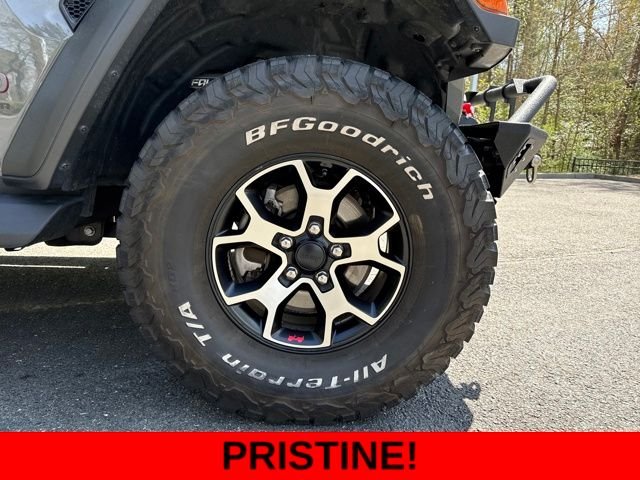 Used 2020 Gray Jeep Rubicon image 13