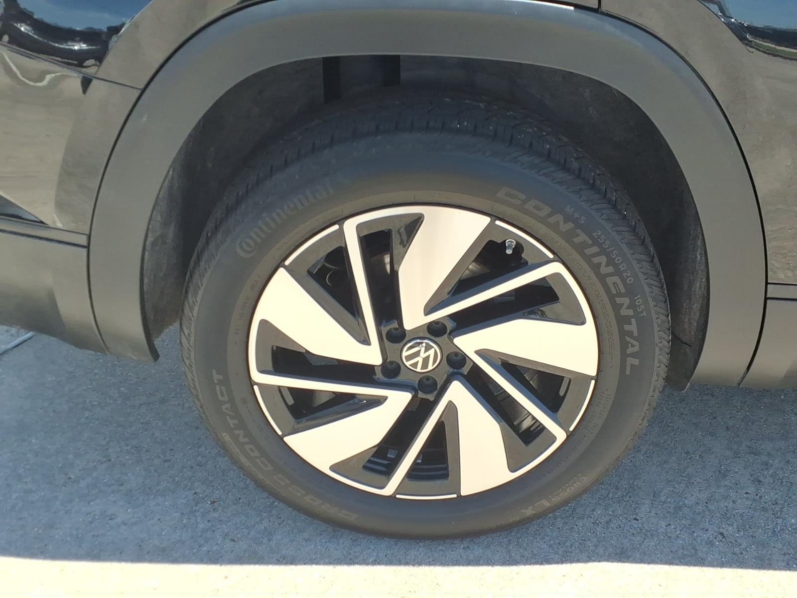 2025 Volkswagen Atlas 2.0T SE w/Technology - 10