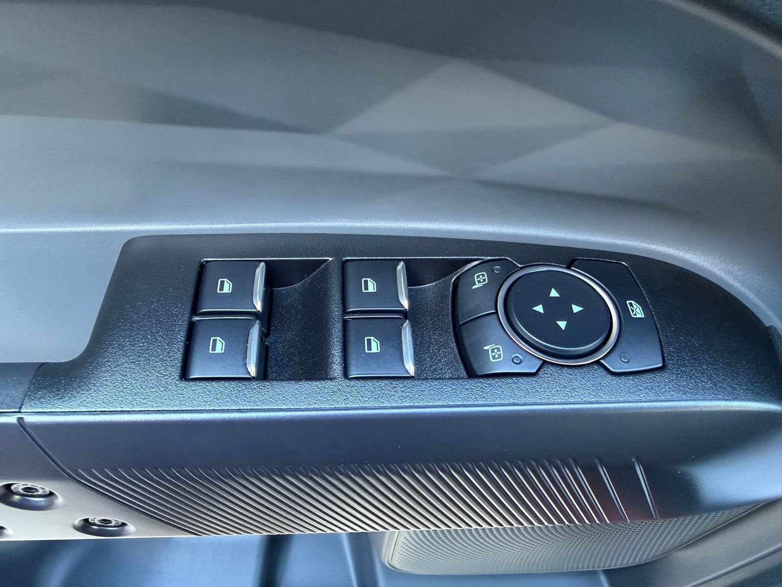 2025 Ford Maverick XLT - Photo 15