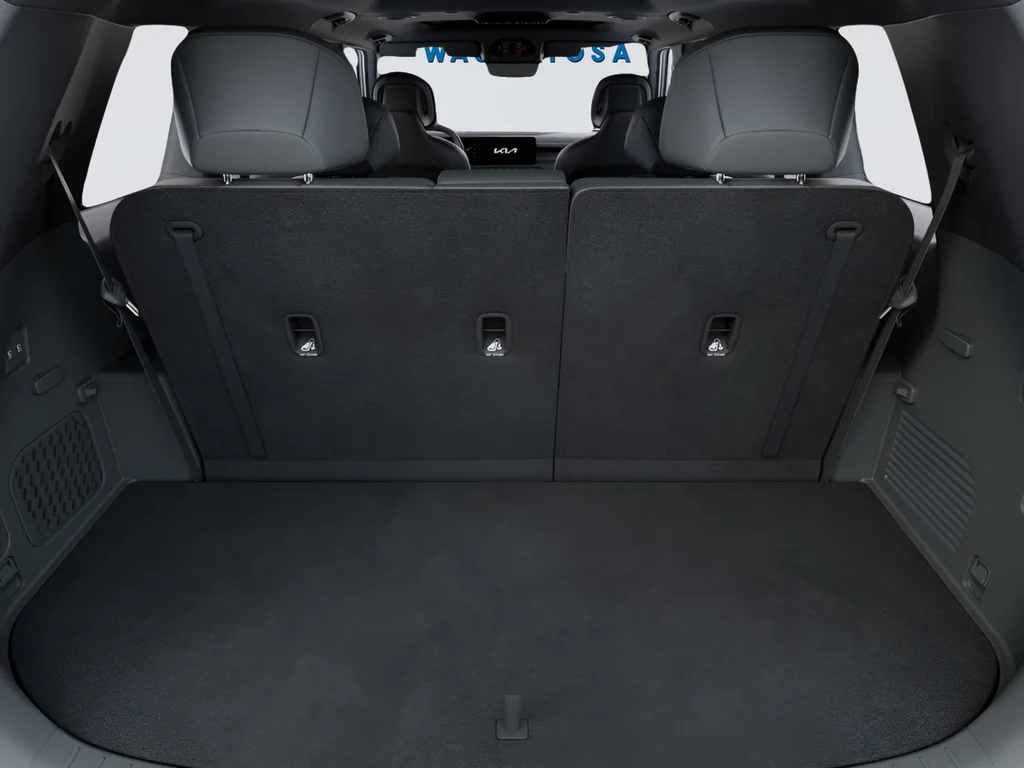 New 2027 White Kia X-Line SX image 15