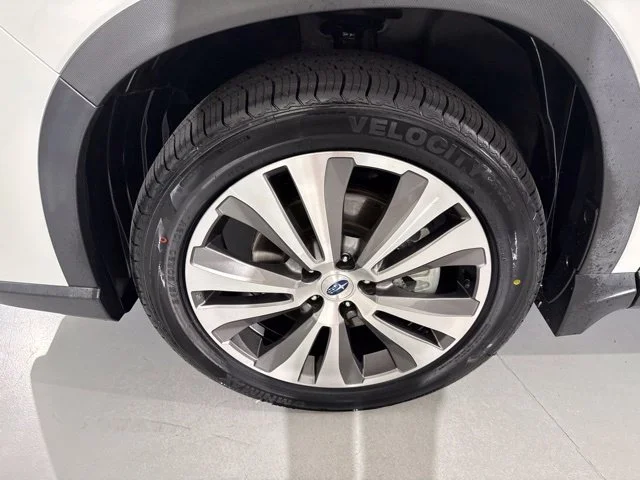 Used 2021 White Subaru Limited image 5