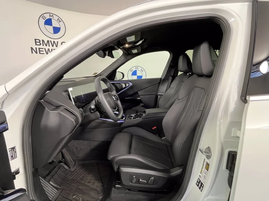 Certified Used 2026 Alpine White BMW 30 xDrive image 21