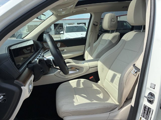 Certified Used 2026 Polar White Mercedes-Benz GLS 450 image 8
