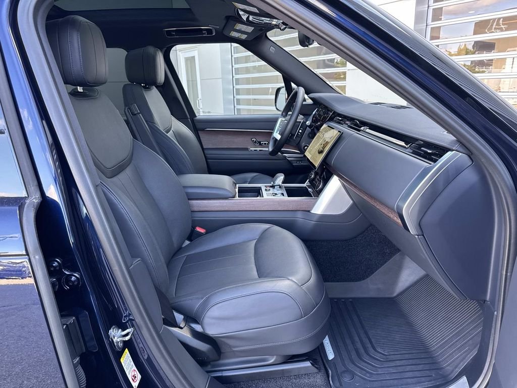 2023 Land Rover Range Rover SE - Photo 10