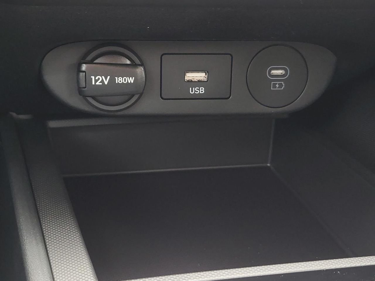 New 2026 Ecotronic Gray Hyundai SE image 18
