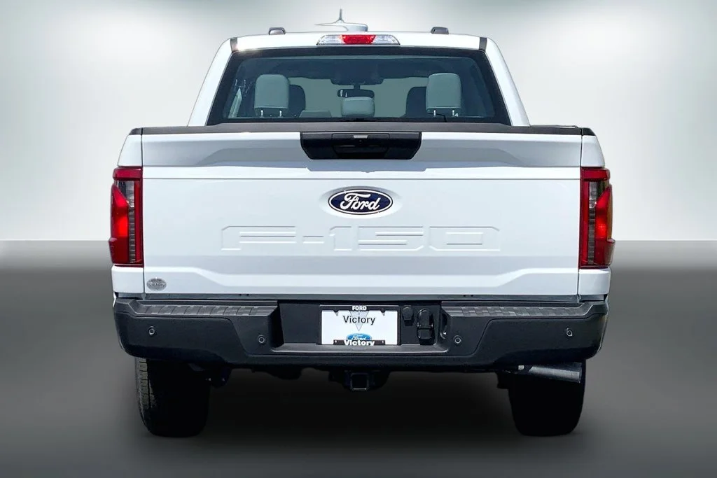 New 2026 White Ford XL image 4