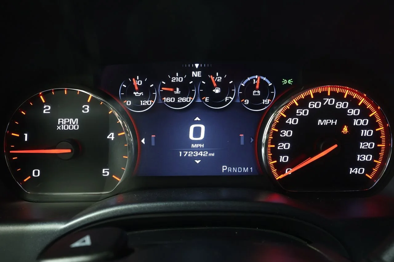 Used 2016 SUMMIT WHITE GMC Denali image 8