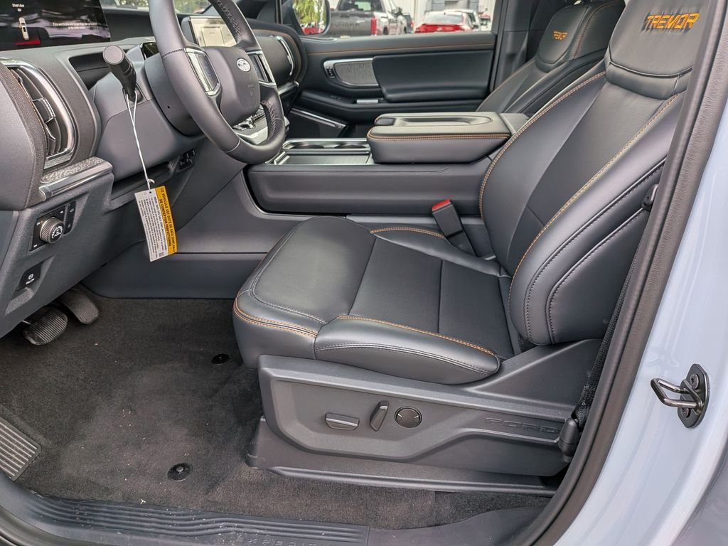 New 2027 Glacier Gray Metallic Tri-Coat Ford Tremor® image 16