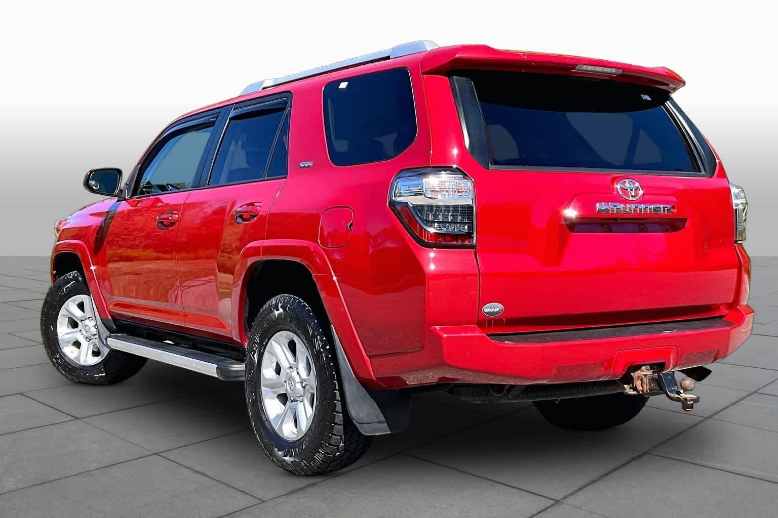 Certified Used 2016 Barcelona Red Metallic Toyota SR5 image 12