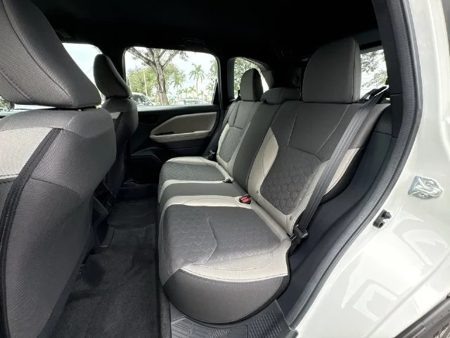 New 2026 CRYSTAL WHITE PEARL Subaru Standard Model image 23