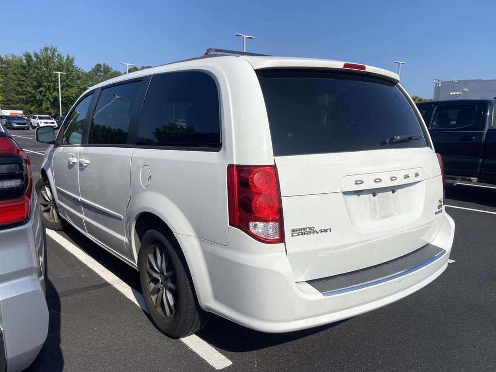 Used 2014 White Dodge R/T image 5