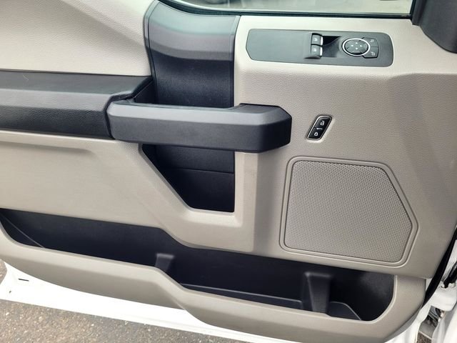 Used 2020 White Ford XL image 13