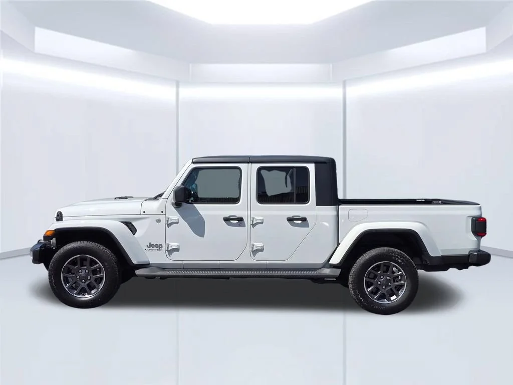 2020 Jeep Gladiator Overland - Photo 17
