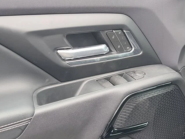 New 2026 Slate Gray Metallic Chevrolet LT - Extended Range image 16