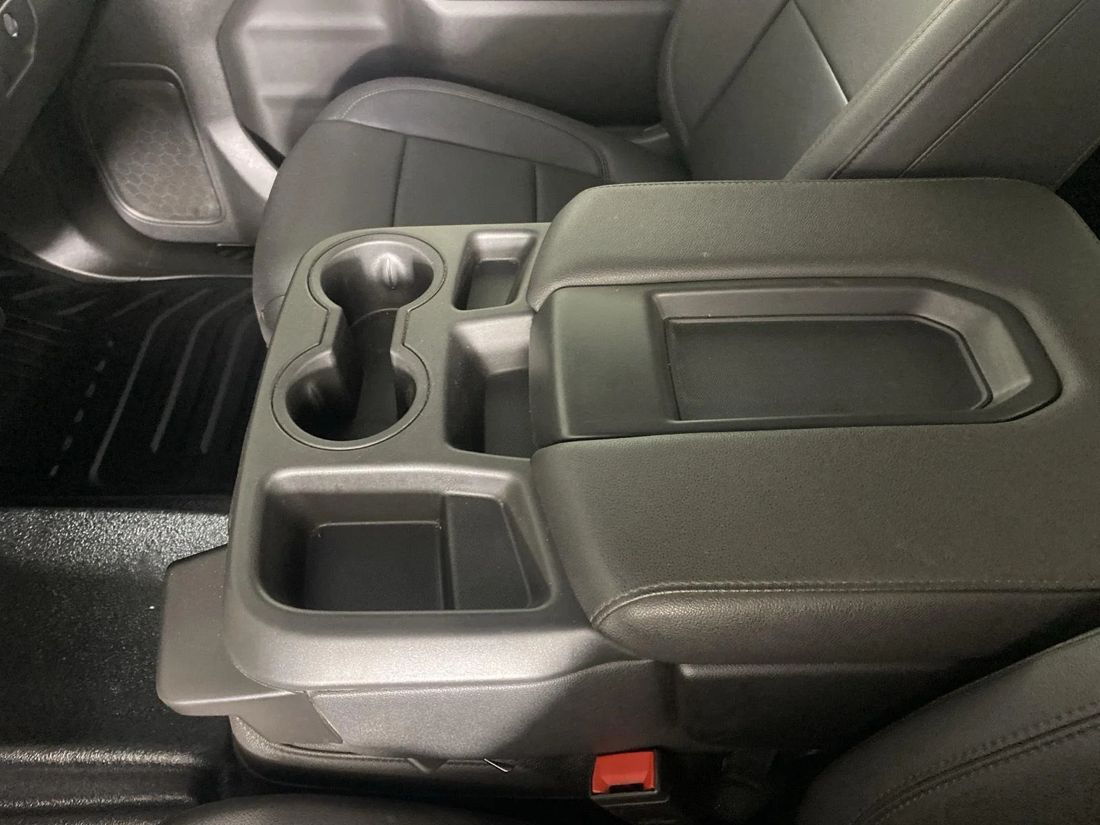 Used 2022 Silver Ice Metallic Chevrolet WT image 19