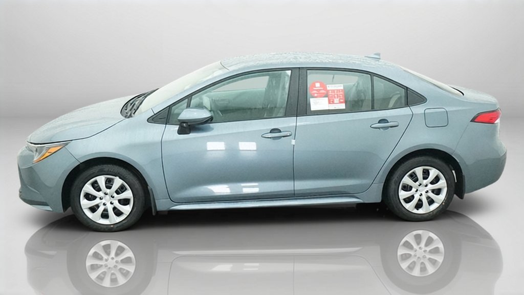 New 2027 Celestite Toyota LE image 2