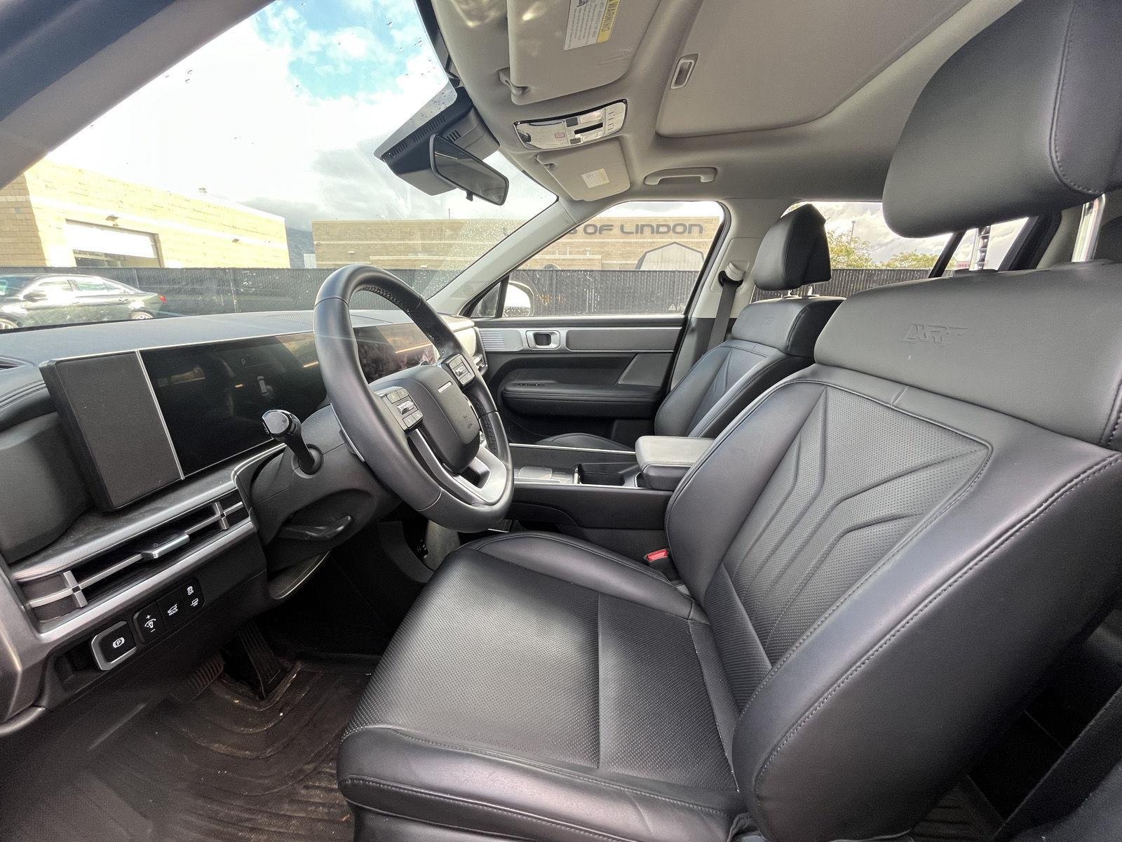 2025 Hyundai Santa Fe XRT - Photo 7