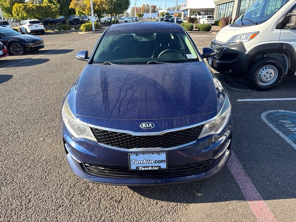 Used 2017 Horizon Blue Kia LX image 2