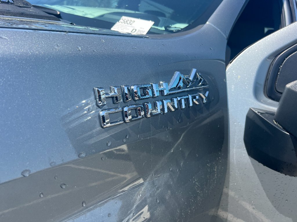 2025 Chevrolet Silverado 2500 HD High Country - Photo 15