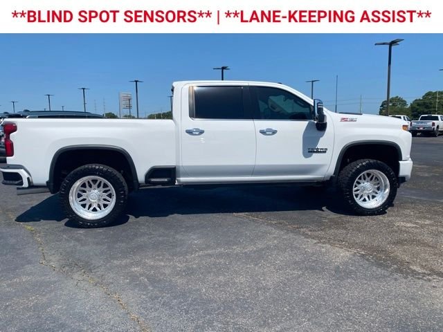 Used 2021 Summit White Chevrolet LTZ image 10