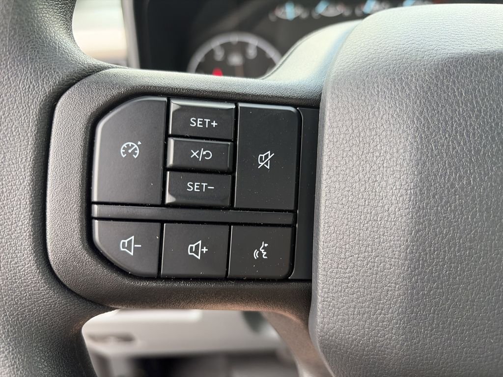 2025 Ford F-250 Super Duty XL - Photo 39