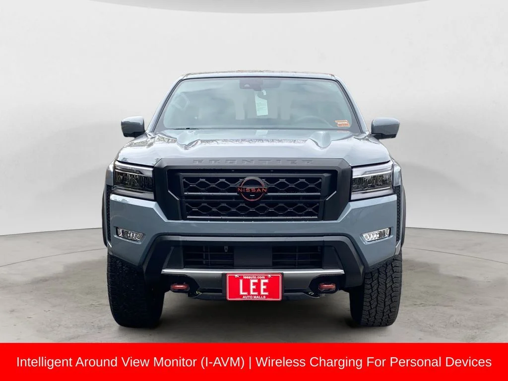 Certified Used 2023 Gun Metallic Nissan  image 9