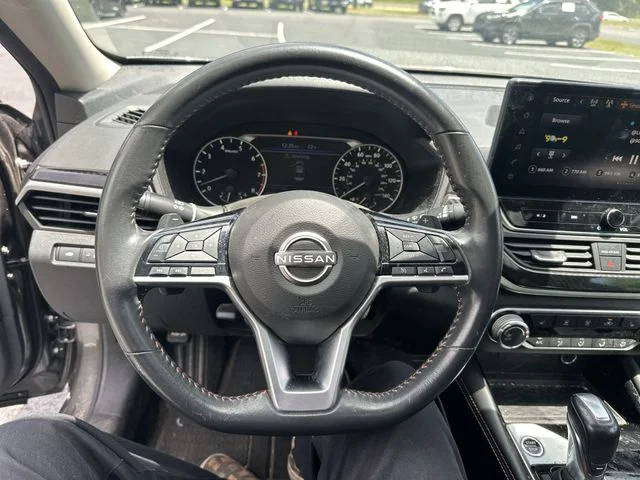 Used 2023 Gray Nissan 2.5 SR image 13