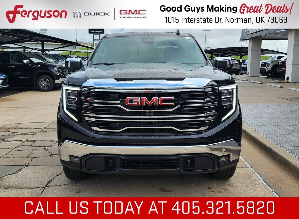 2026 GMC Sierra 1500 SLT - Photo 9