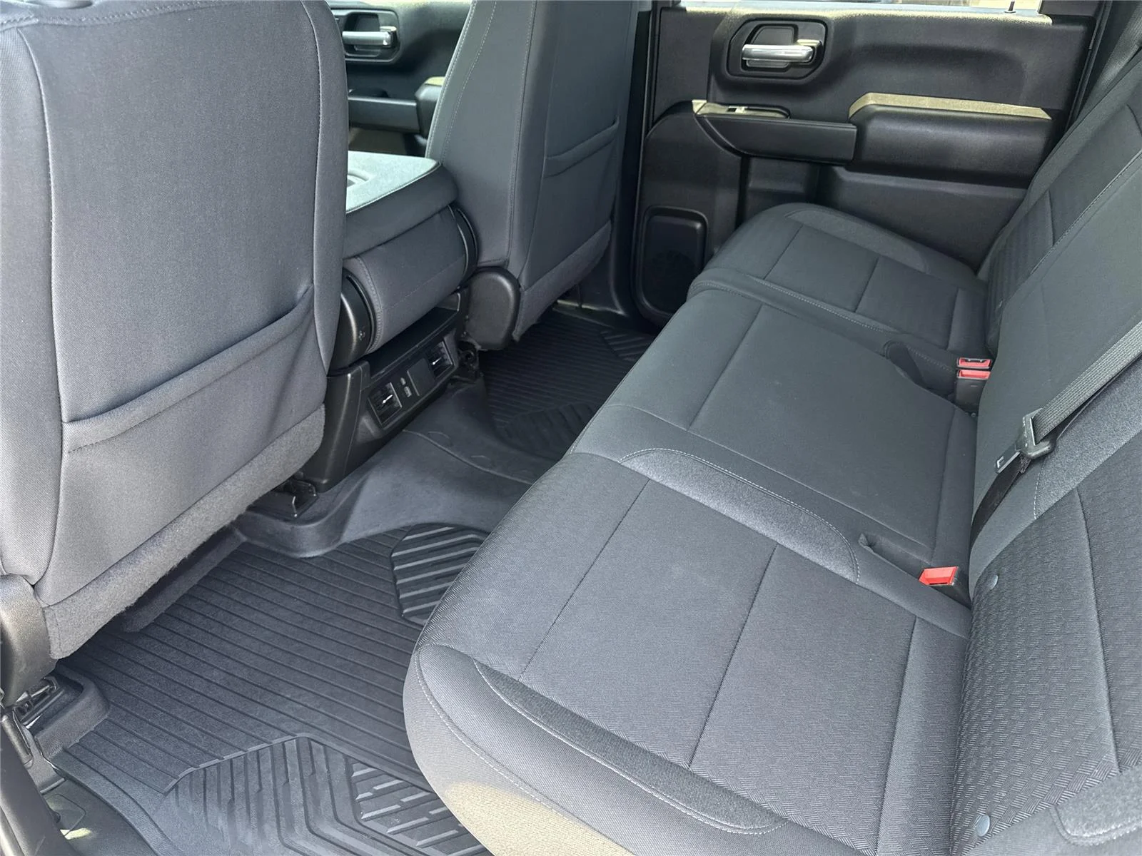Used 2024 Summit White Chevrolet Custom image 30