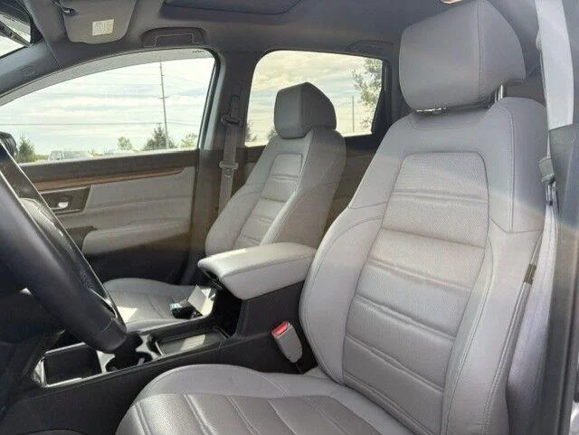 Used 2021 Lunar Silver Metallic Honda EX-L image 7