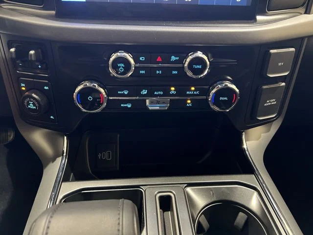 New 2026 White Ford XLT image 15