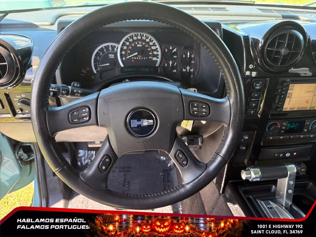 Used 2007 Glacier Blue Metallic HUMMER SUT image 20